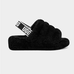 UGG Fluff Yeah Slide. Size 9. Color black.